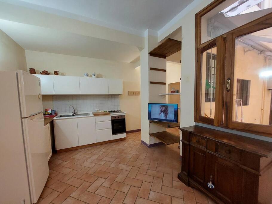 Laura Apartment In The Heart Of Флоренция Экстерьер фото